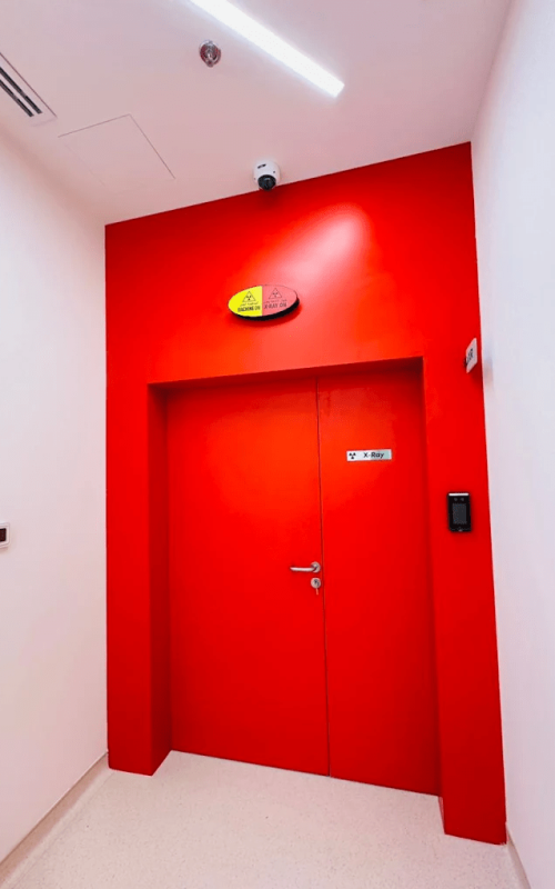 lead-door